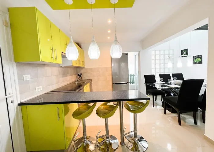 Island Village Appartement *