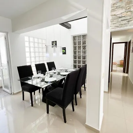 Island Village דירה אדחה