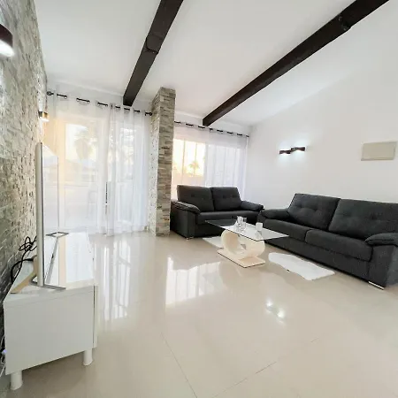 דירה Island Village *